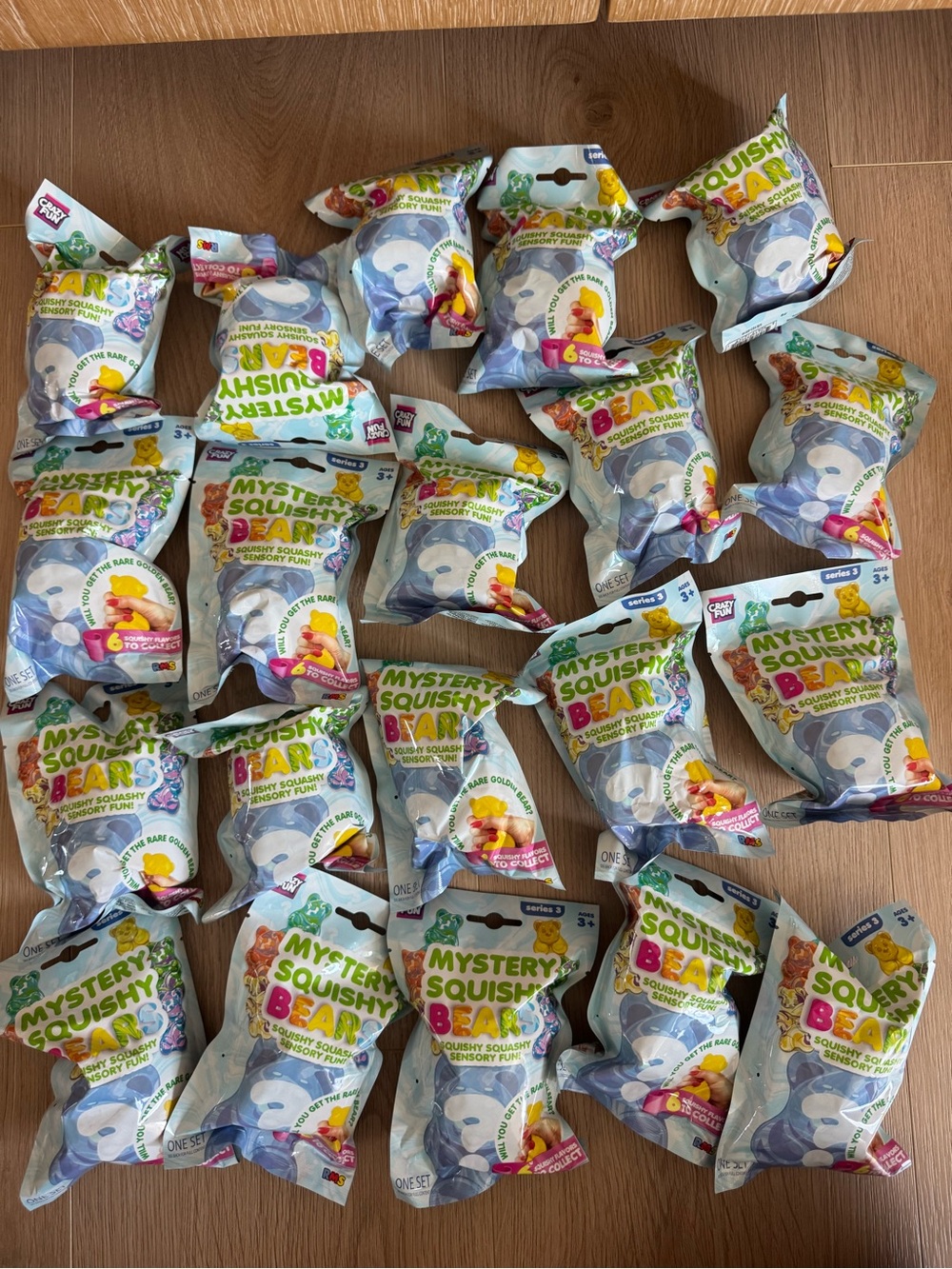 1 Piece of Crazy Fun Mystery Squishy Bears - Series 3